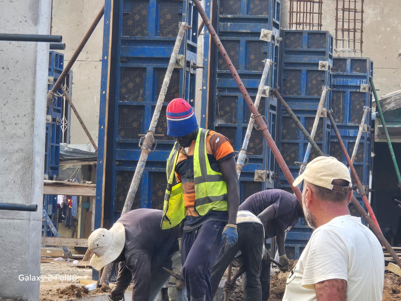 d6a200a3-b45a-4353-a92f-b486f30c5a72